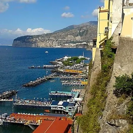 Giga 5 Sorrento